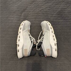 On cloud womens cloud nova sneakers